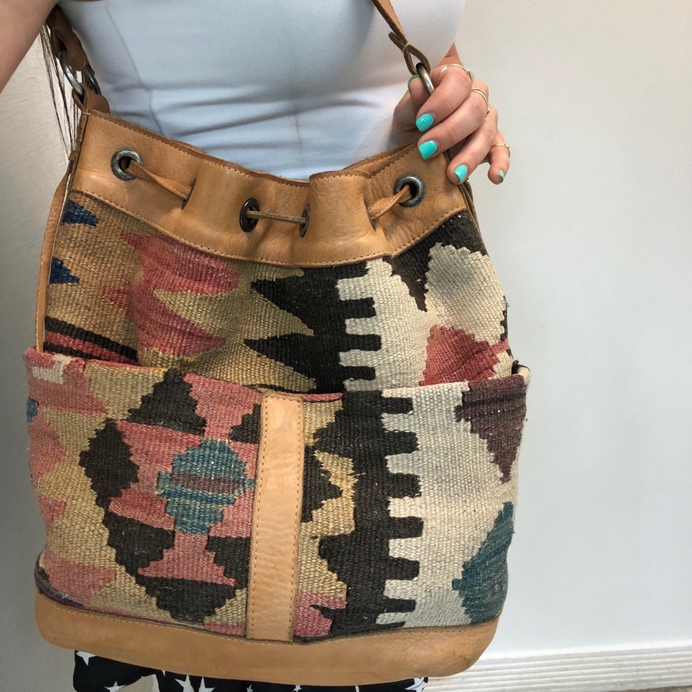 Tylie Malibu Boho Bucket Bag